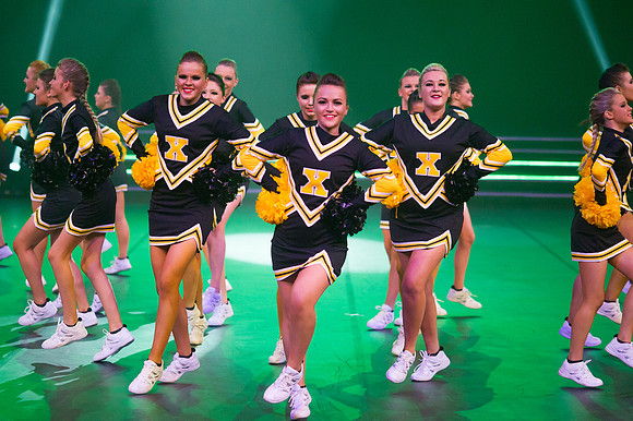 Team Xtreme Cheerdancers Performance