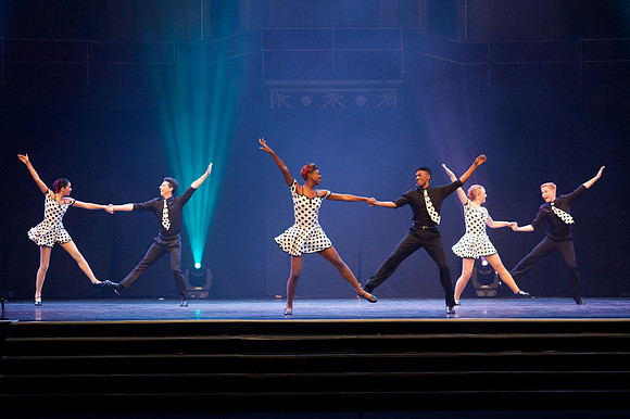 Tap Jammin Performance