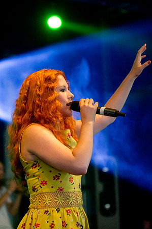 Katy B-9