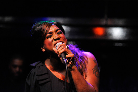 Mica Paris0058