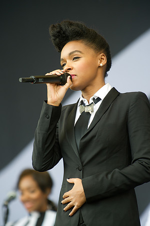Janelle Monae-19