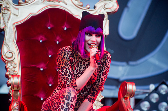 Jessie J-9