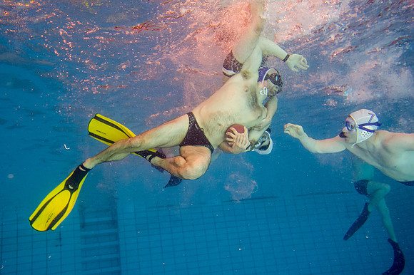 Underwater rugby seesion 1-1