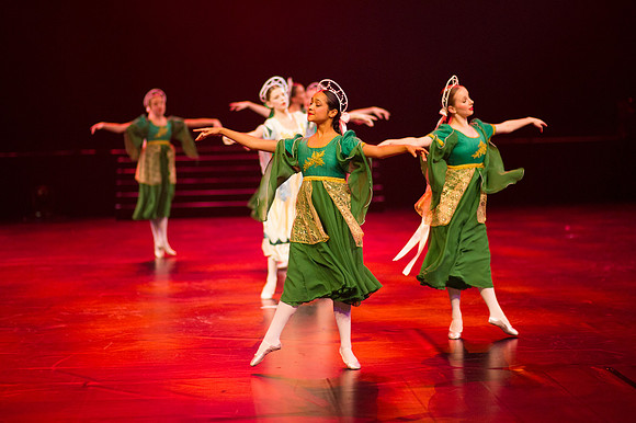 Dance Russe-2
