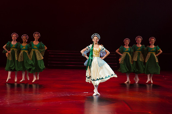 Dance Russe-5
