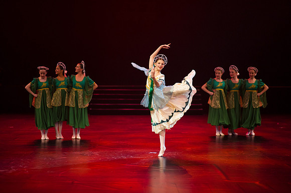 Dance Russe-6