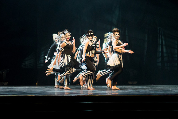 Everybody Performance