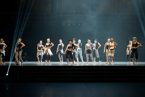 Everybody Performance