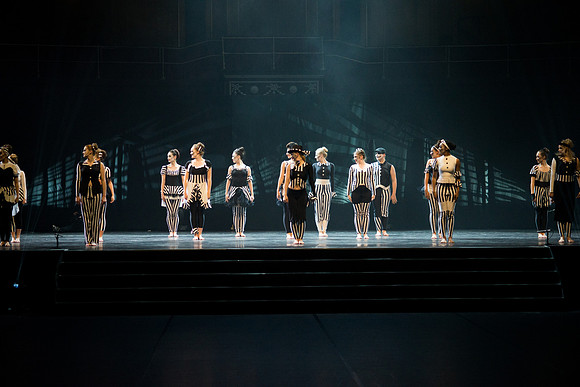 Everybody Performance