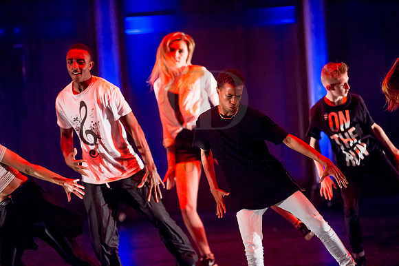 Epic Dance Showdown-912
