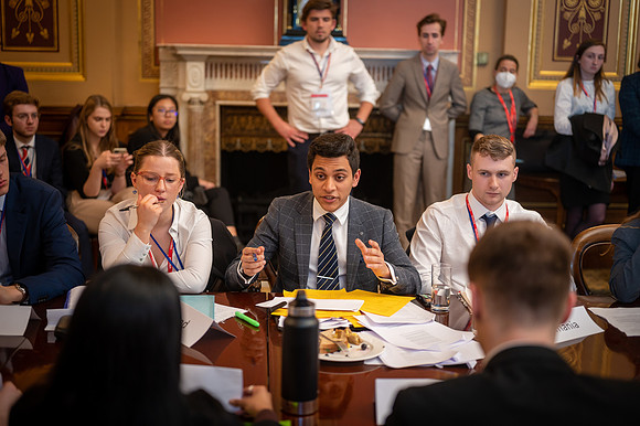 Model UN 2022-106