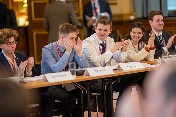 Model UN 2022-41