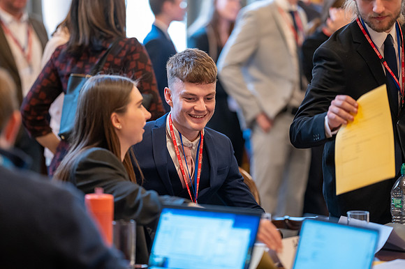 Model UN 2022-51