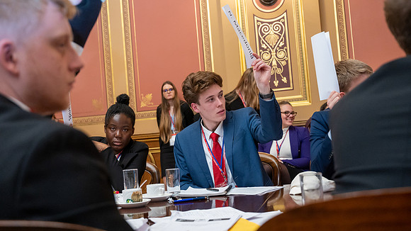 Model UN 2022-144