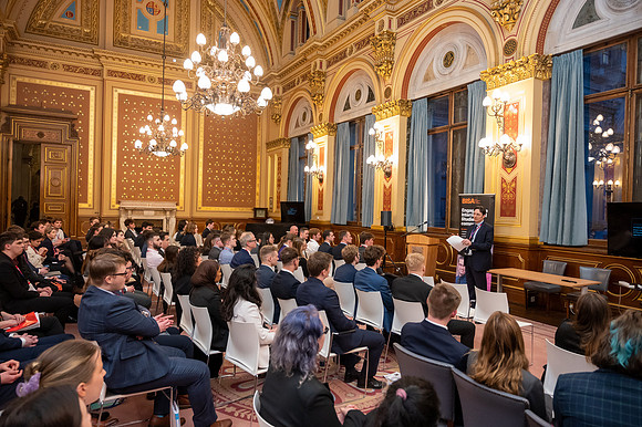 Model UN 2022-201