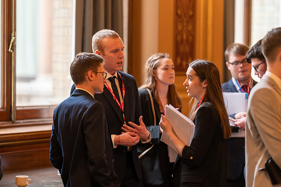 Model UN 2022-76