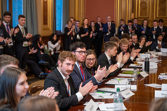 Model UN 2022-150