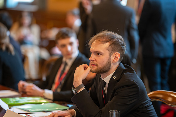 Model UN 2022-60