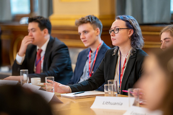 Model UN 2022-37