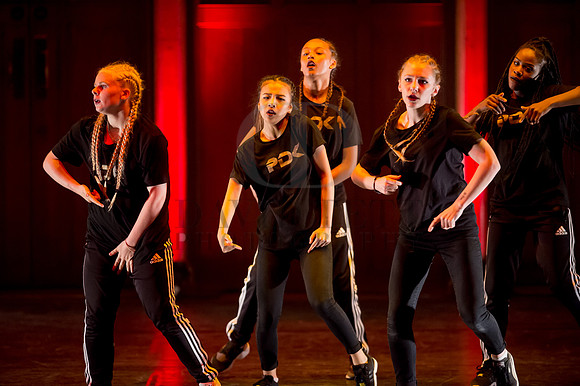 Epic Dance Showdown-1207