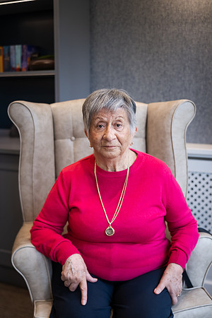 Maria Ester-21