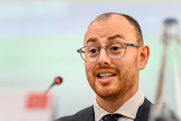 Law Event 1 Oct-123