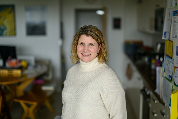 Johanna Finland 44-40