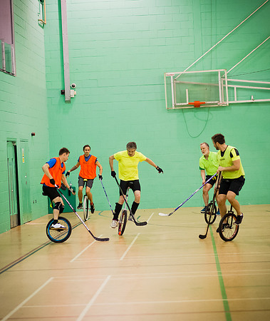 Unicycle hockey seesion 1-18
