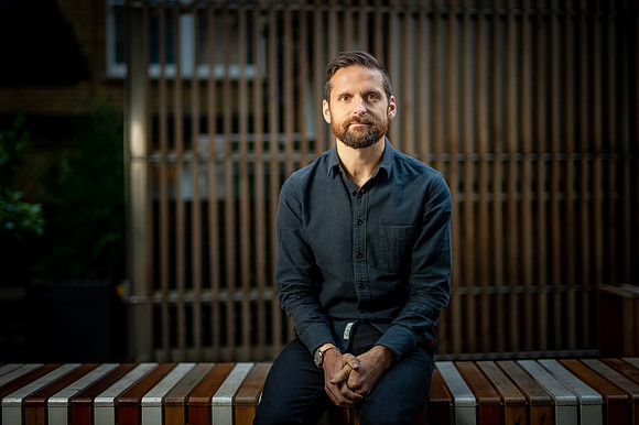Dan Saatchi & Saatchi-22