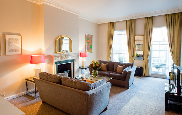 9 Hertford St Dec 2016-22