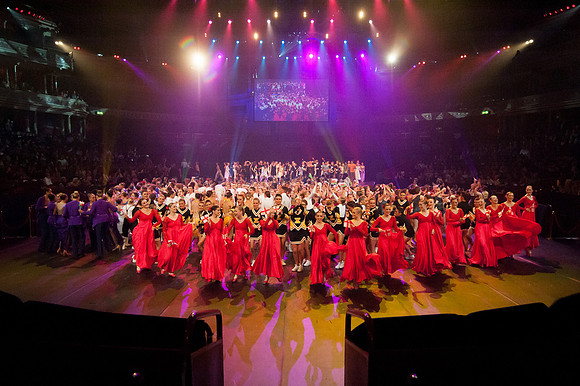 Finale Performance