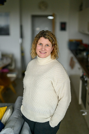 Johanna Finland 44-37
