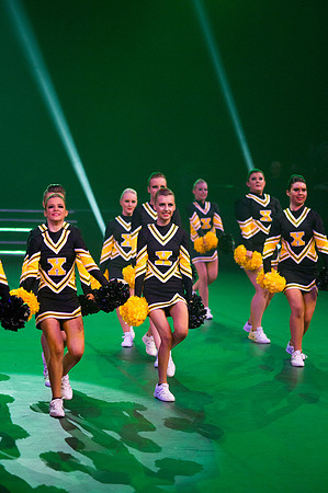 Team Xtreme Cheerdancers Performance