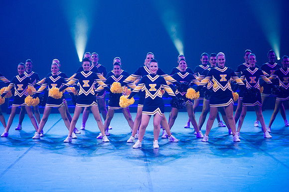 Team Xtreme Cheerdancers Performance